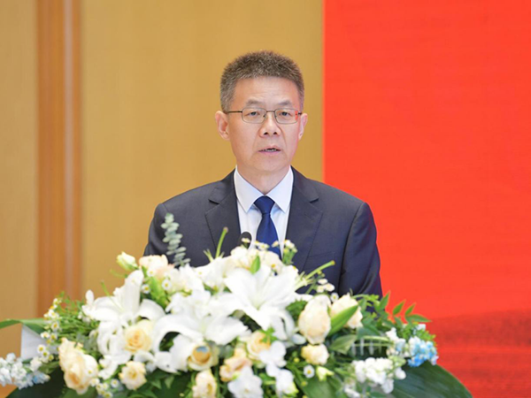 胡建军.png